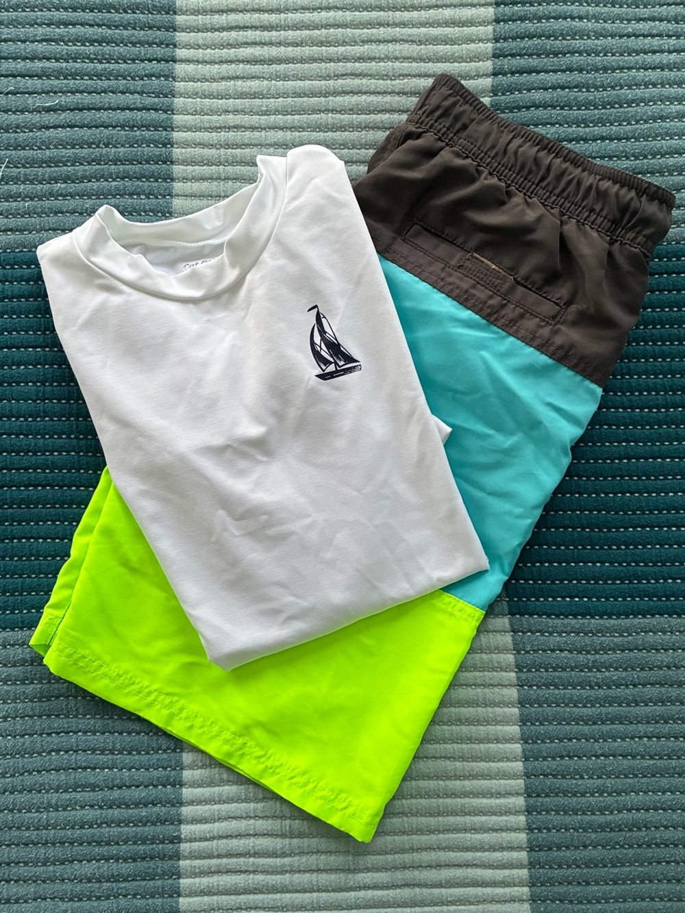 Cat & Jack Boys' Colorblock Swim Shorts and Shirt